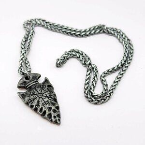 Viking Arrowhead Pendant Necklace | Norse Vegvisir Compass Symbol | Vikingcore